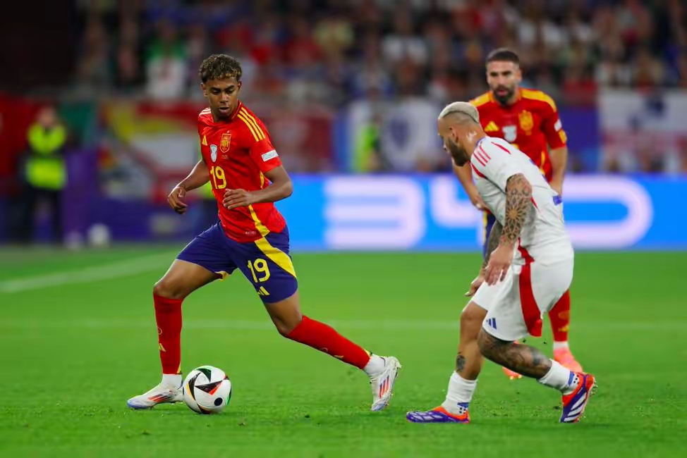 墨西哥翻盘西班牙,托尼带队取胜 墨西哥翻盘西班牙,托尼带队取胜