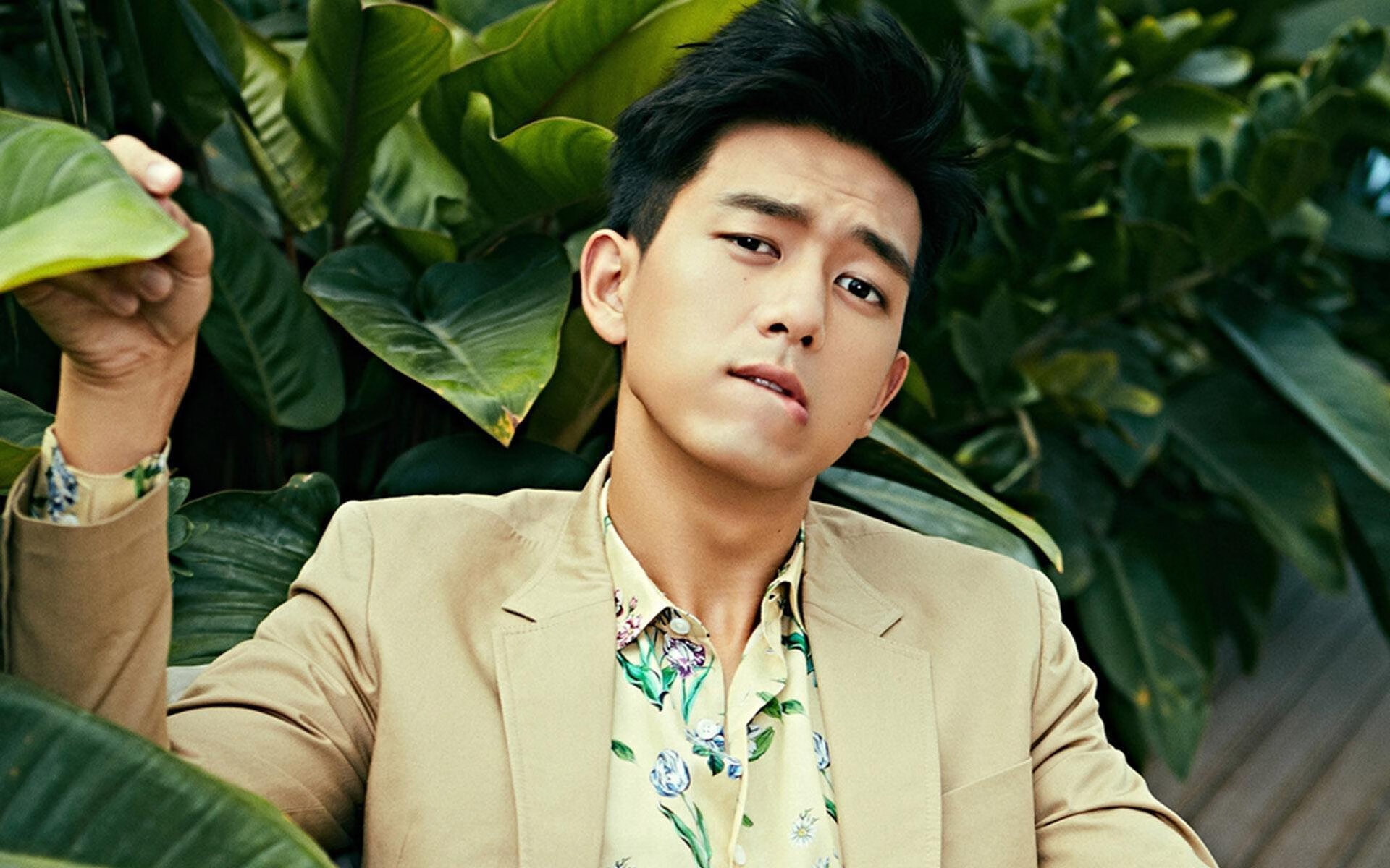 绿洲与海湾间的绿茵使者,当福登的弧线点亮阿尔及利亚与卡塔尔的足球外交之夜