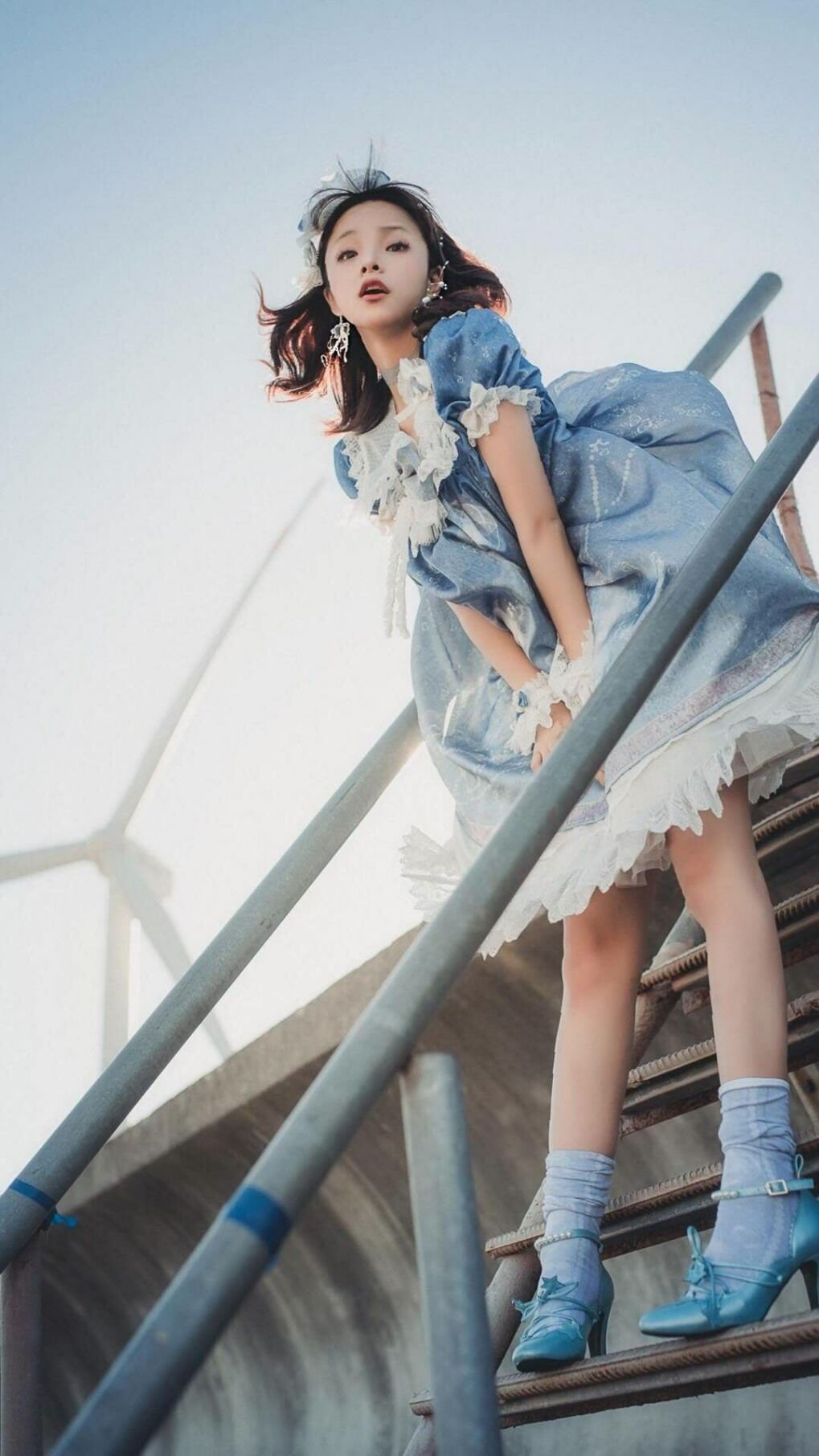 开云体育中国-速度与高度，当篮球化为F1赛车，小贾伦在乌鲁木齐街道赛接管比赛