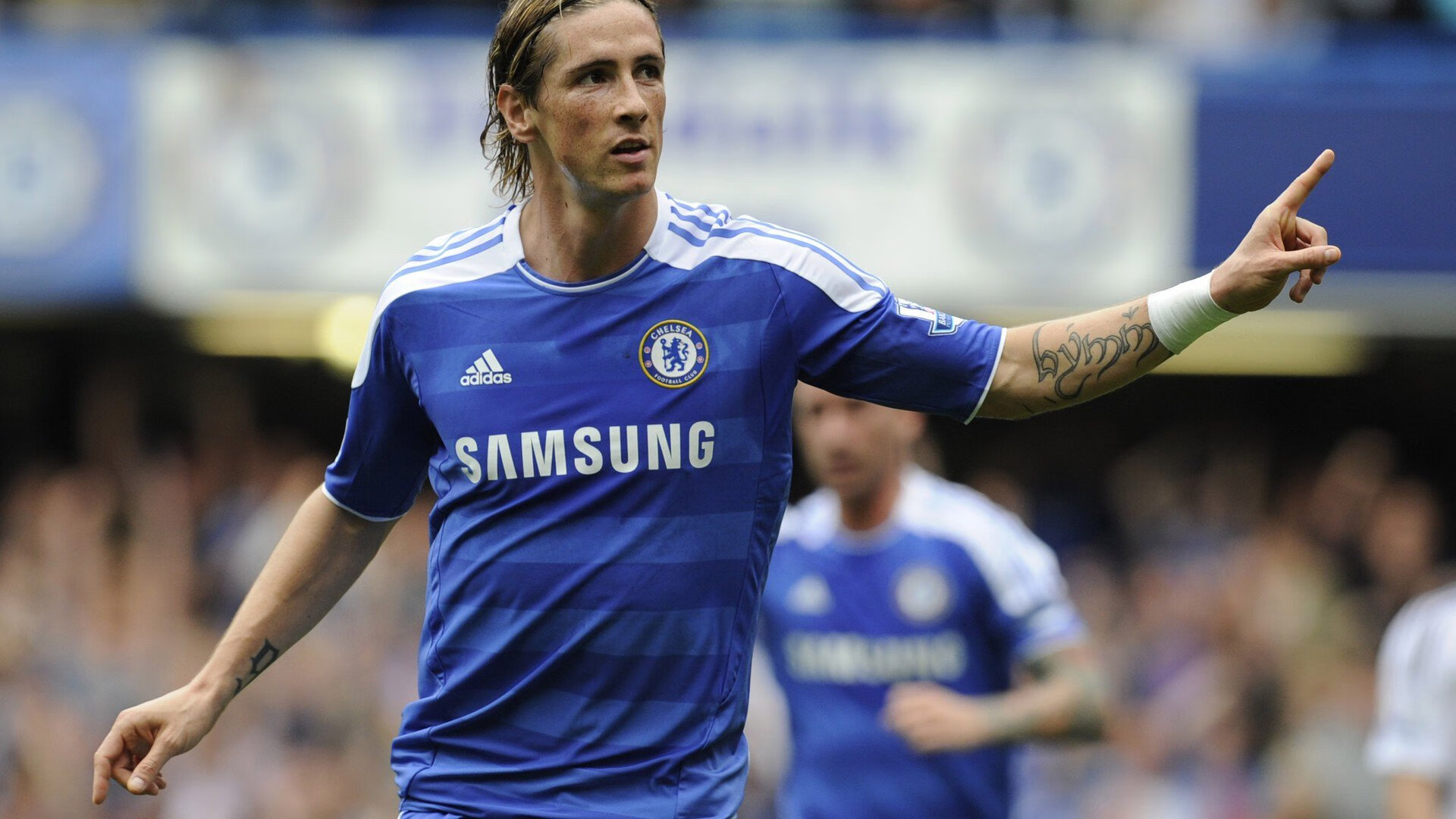 开云sport-隔山打牛！掘金饮恨，霍勒迪从隐形守护者成决胜关键先生