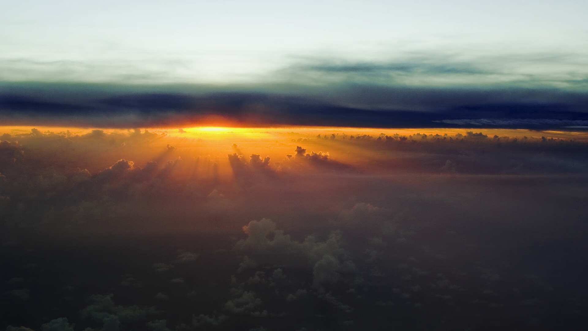 中场休息与世界，当荷兰以决胜局带走法国，而C罗在另一片战场接管比赛