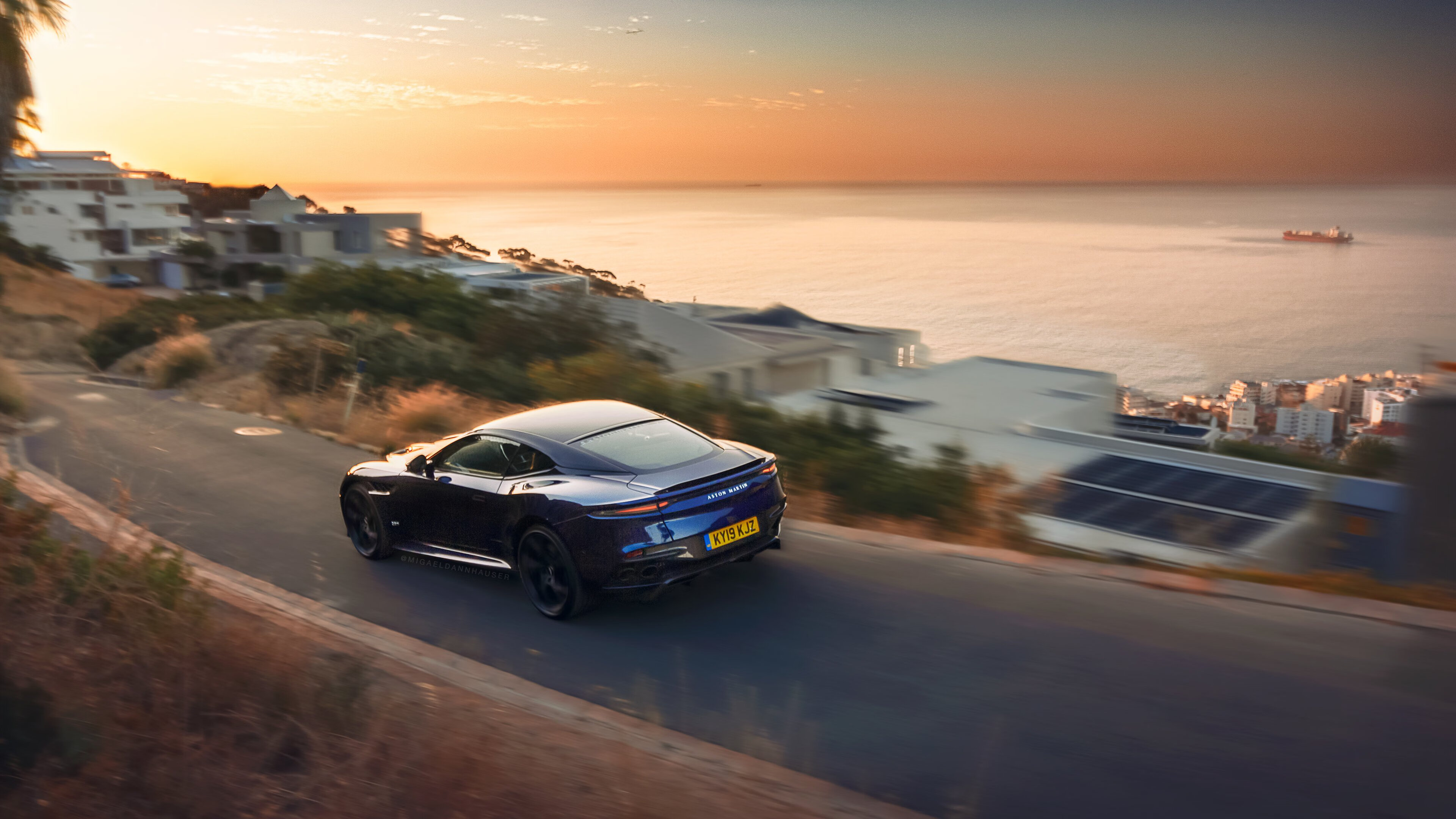 开云体育平台APP-伊比利亚猎手与星月猛兽的缠斗，萨内如何在绝境中扣动扳机