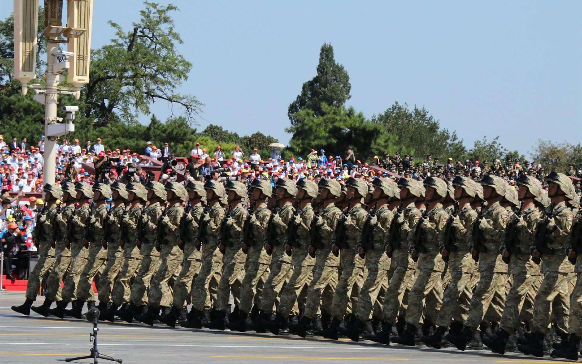 开云体育登录-当骑士掌控方向盘，西亚卡姆在加时赛完成F1式冠军接管